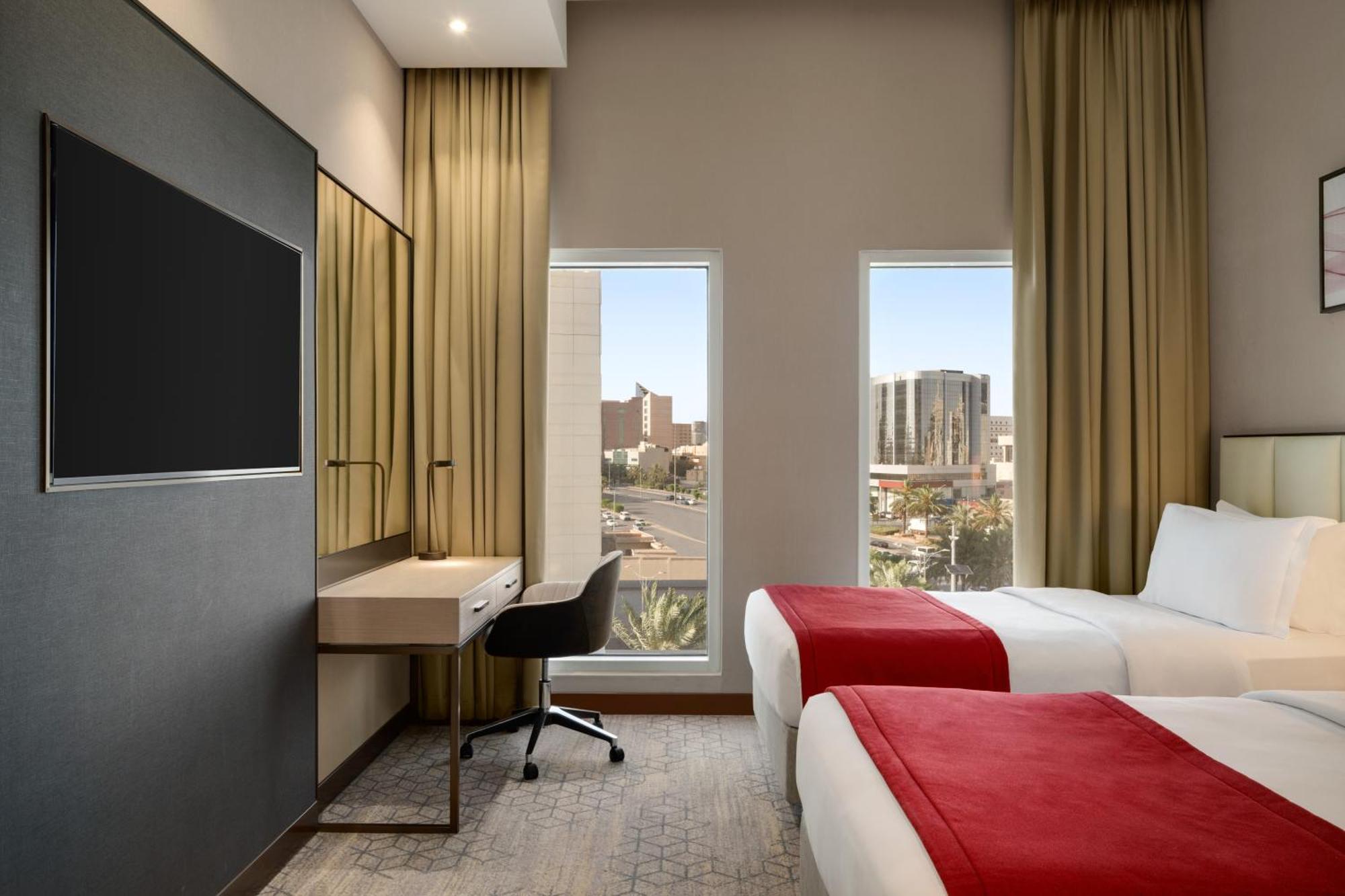 Ramada By Wyndham Riyadh King Fahd Road Eksteriør billede A guest room at the Hilton Las Vegas